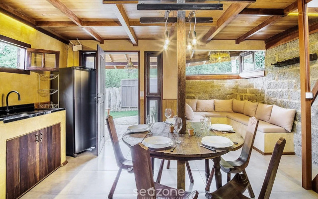 House With Valley View Near the Center - Mrv0001