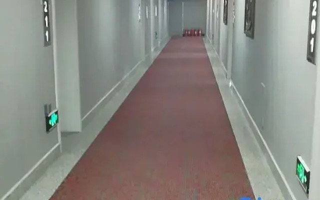 Wuchang Yijia Business Hotel