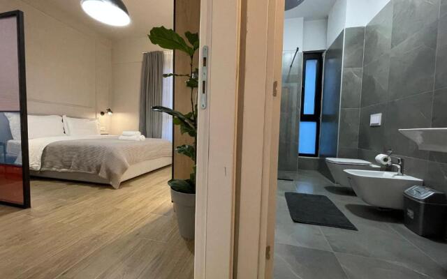 Square 21 Apartments