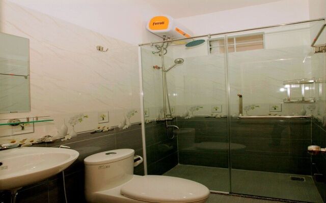 Rex Hotel  Apartment 2