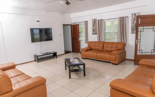 Christophers Apartments