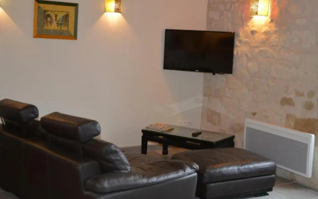 Gîte Huismes, 3 pièces, 5 personnes - FR-1-381-370