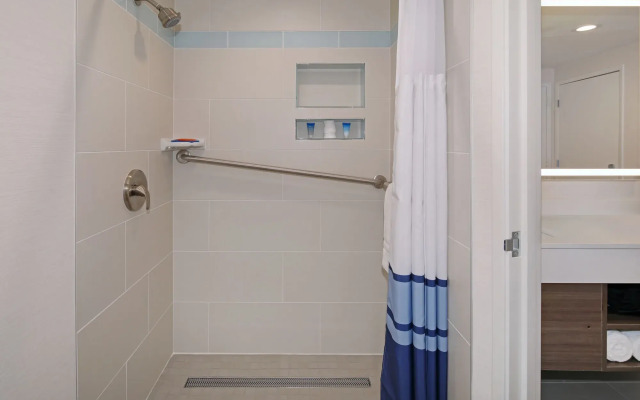 Tropicana Inn and Suites