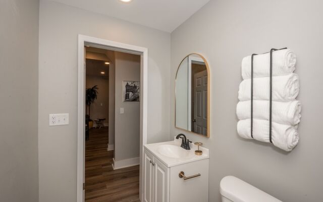The Luxe Spot 1