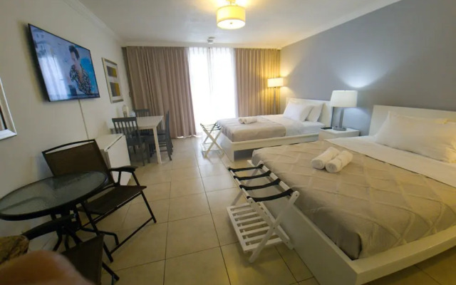 Areia Azul Aparts Miami