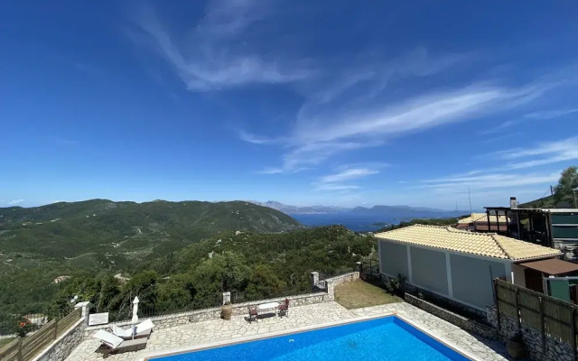 Executive Villa Madouri With Private Pool