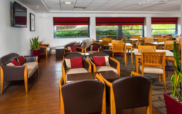 Holiday Inn Express Swansea - East by IHG