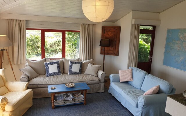 Salmon Cottage