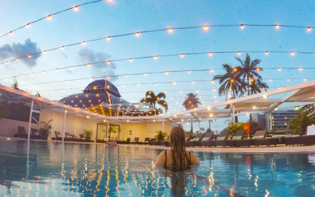 Pullman Reef Hotel Casino