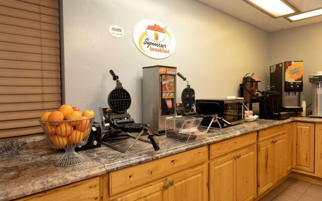 Super 8 Missoula/Brooks Street