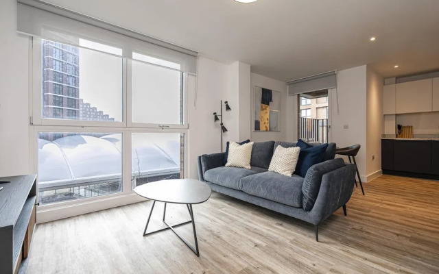 Two Bedroom Waterside Flat
