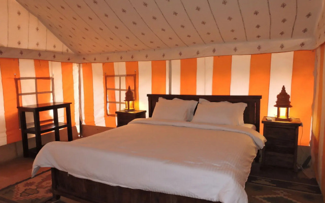 Damodra Desert Luxury Camp Tents