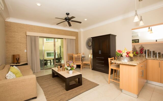 Diamond Bay by Bloom