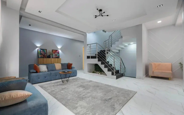 Blue Bell Suites and Apartments