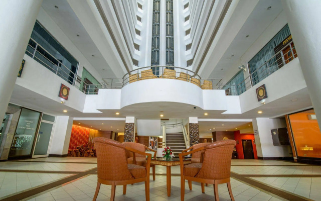 Golden Beach Cha-Am Hotel