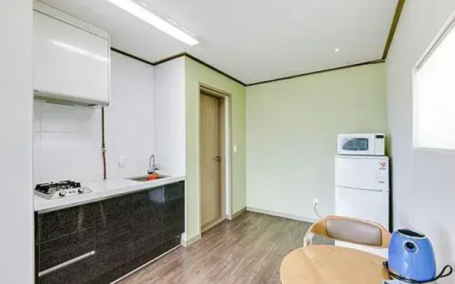 Jeju Cozy Guemmorae Pension