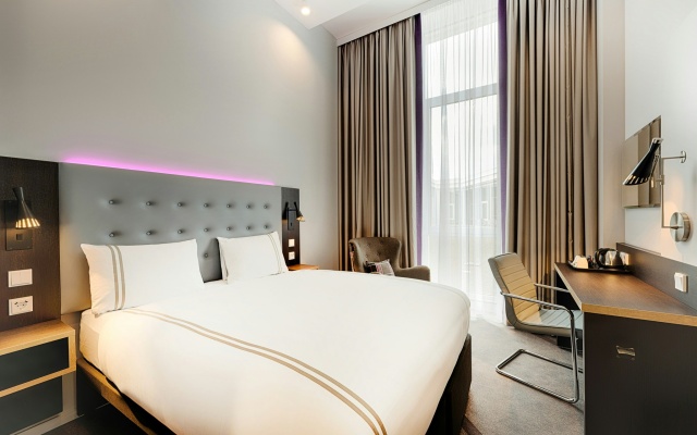 Premier Inn Wolfsburg City Centre - Image 5