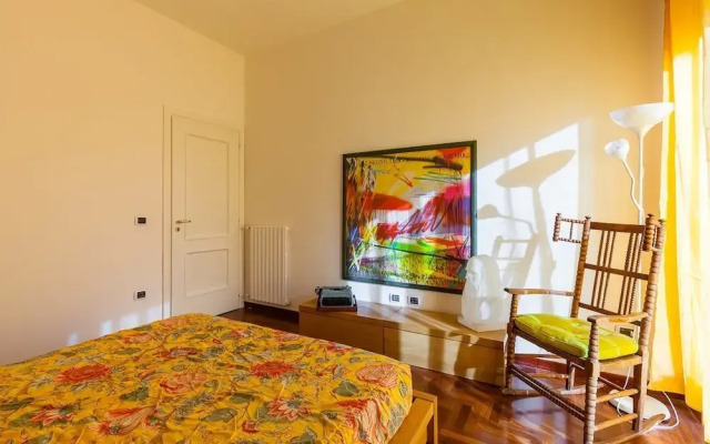 Large Apartment in the Heart of Chiaia