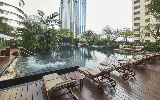 Grande Centre Point Ratchadamri Hotel