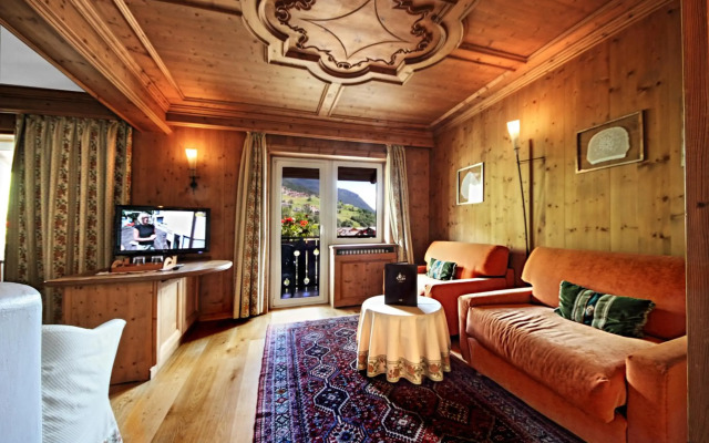 Hotel Baita Dei Pini