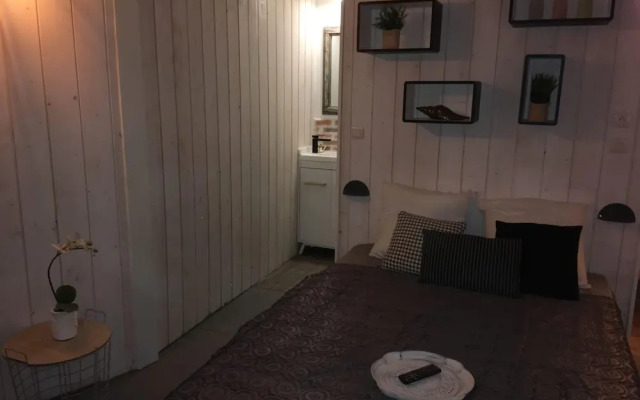 Magnificent Villa in Nuaille-d'aunis With Wellness