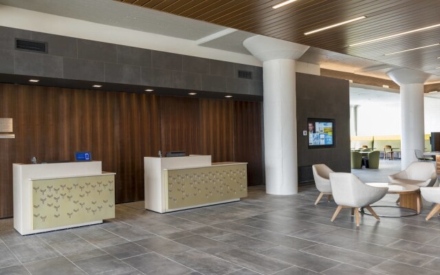 Courtyard Waterloo Cedar Falls