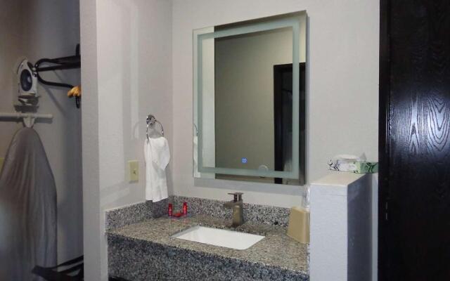 SureStay Hotel by Best Western Orange