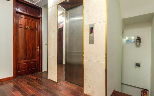 Duc Anh Hotel by OYO Rooms