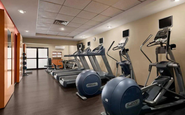 Embassy Suites by Hilton Philadelphia Airport