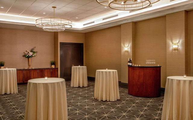 The Virginian Lynchburg Curio Collection By Hilton