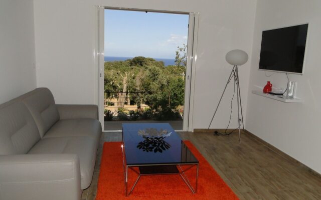 Suites in Erbalunga