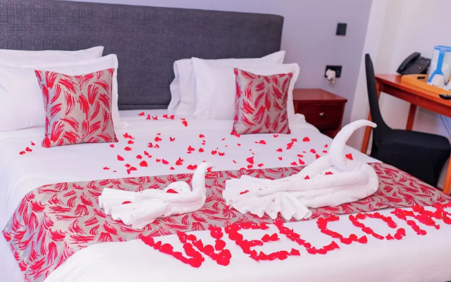 The Dalton Grand Hotel