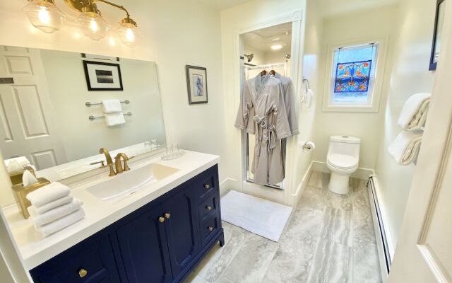 Otters Pond Bed & Breakfast