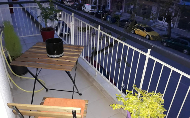 Mini suite neighboring the center