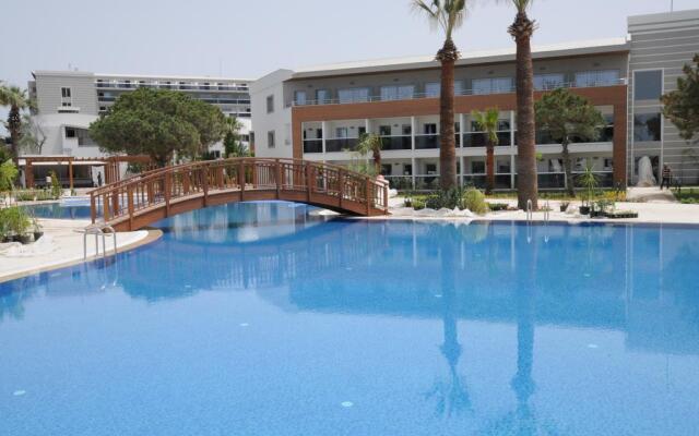 Palm Wings Beach Resort & Spa Kusadasi- All Inclusive