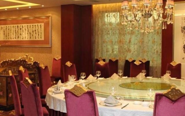 Hongda Longmen Hotel