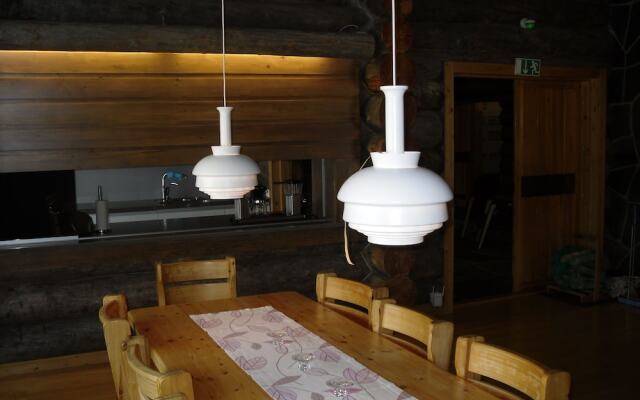 Saarikejo Log Chalet