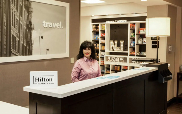 Hampton Inn Neptune/Wall