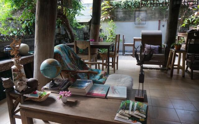Tiptopthai House