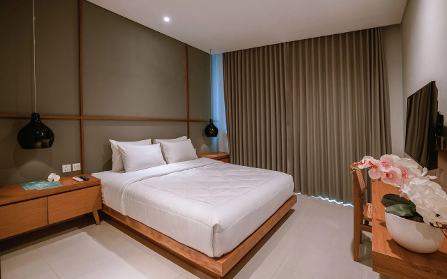 One Degree Sunset Hill Leisure