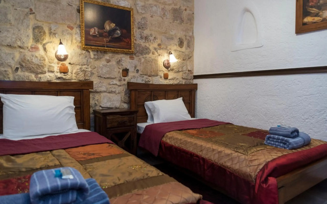 Spot Hotel