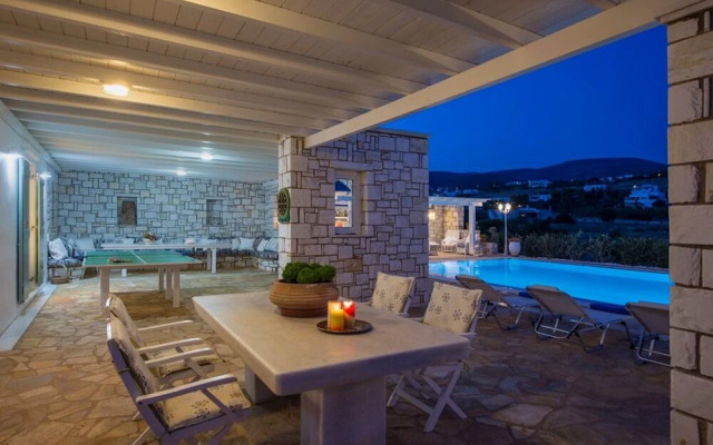 Villa Romina in Paros