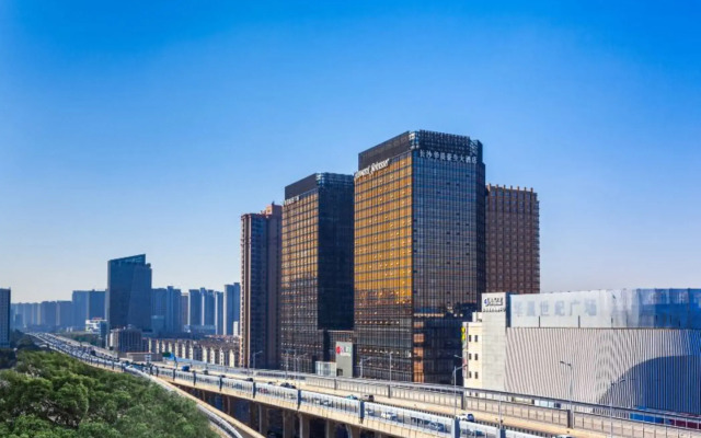 Howard Johnson by Wyndham Huachen Plaza Changsha
