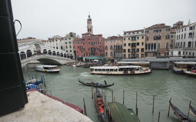 Magic Rialto