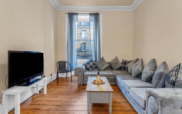 Edinburgh City Centre Jasmine Apartment -SLEEPS 7