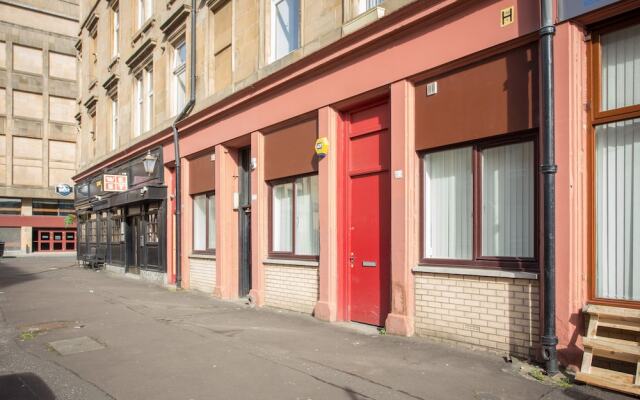 Westend Hydro & SECC Apartment