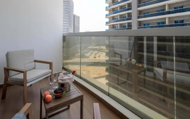 Frank Porter - Hera Tower