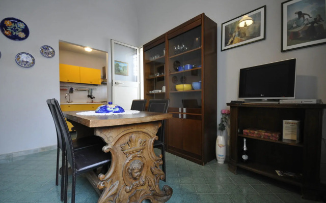 Seralcadio Bed & Breakfast and Holiday Apartments