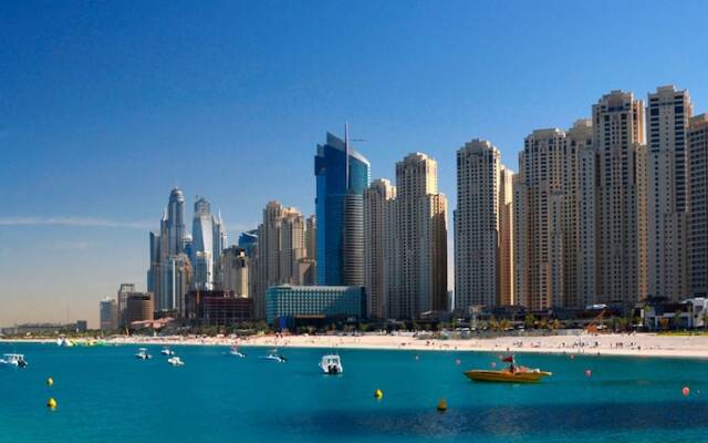 Piks Key - Al Bateen