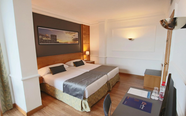 Ohtels San Anton Granada